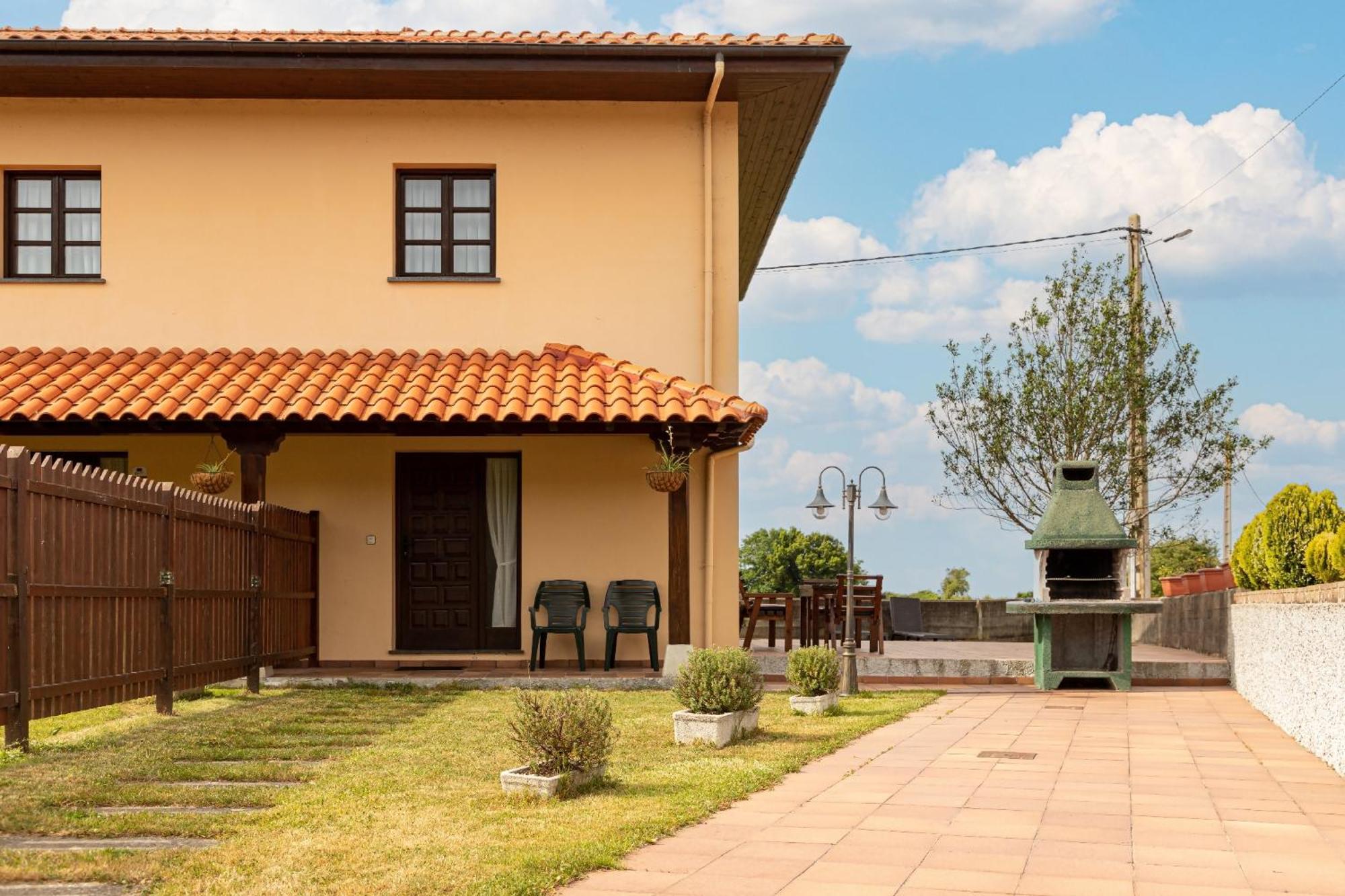 Apartamentos El Acebo Navés Buitenkant foto