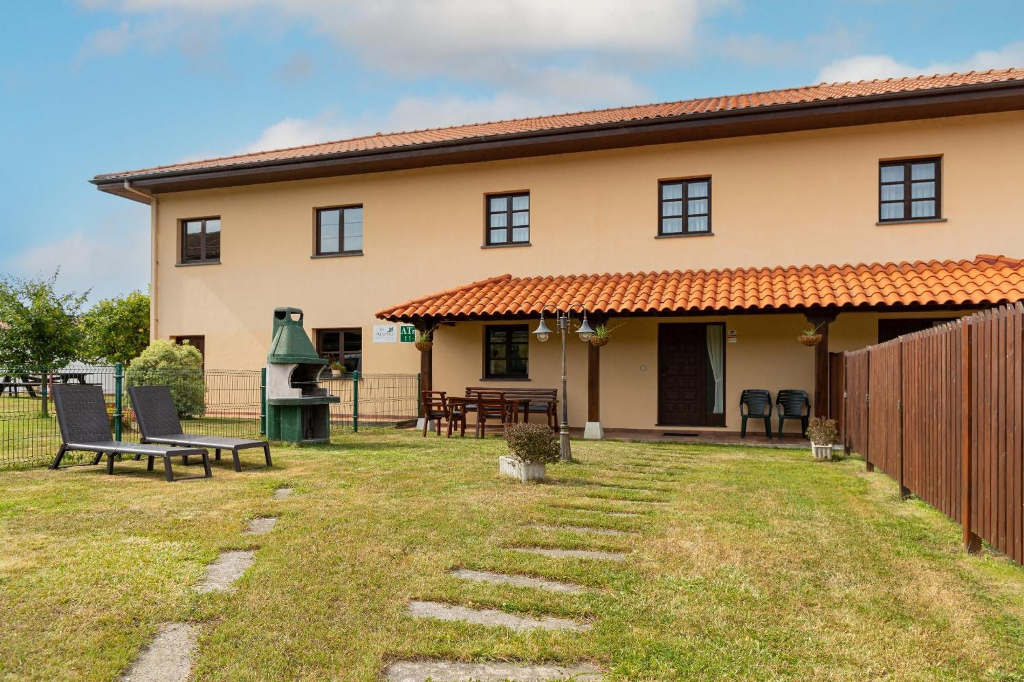 Apartamentos El Acebo Navés Buitenkant foto